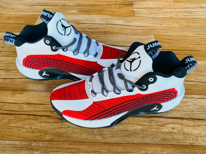 Tênis Air Jordan Jumpman 2021 White University Red Black