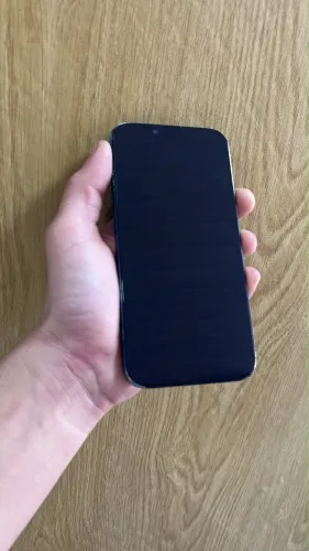 iPhone 13, 128 GB - Tela e bateria trocada