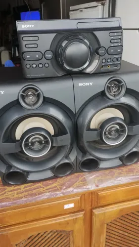 Som