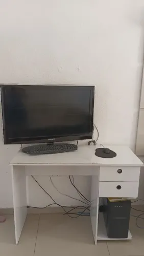 COMPUTADOR COM ESCRIVANIA