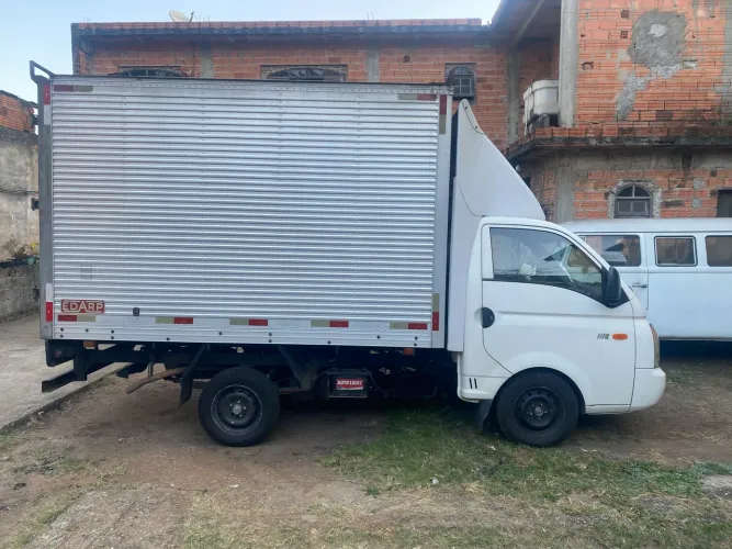 Hyundai HR 2.5 baú 2007