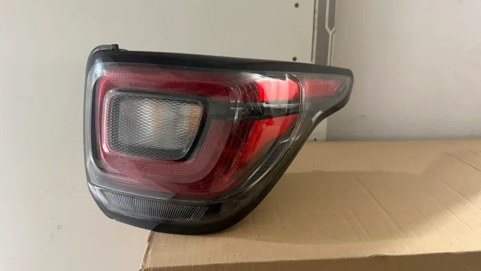 Lanterna traseira direita Fiat Nova Strada 20/24