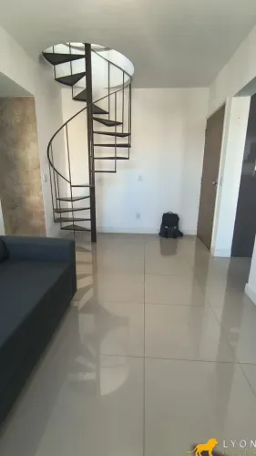 Apartamento cobertura 2 dormitórios e terraço à venda no bairro Santana - Porto Alegre/RS