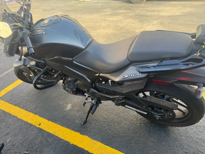 Dominar 400