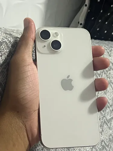 iPhone 14 128GB conservado