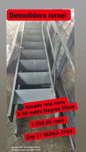 Escada reta nova