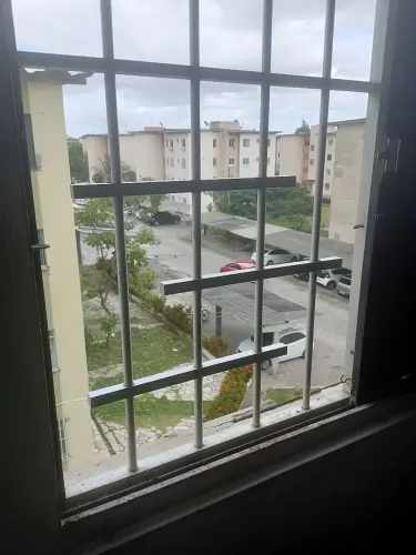 Dividir apartamento com mulher