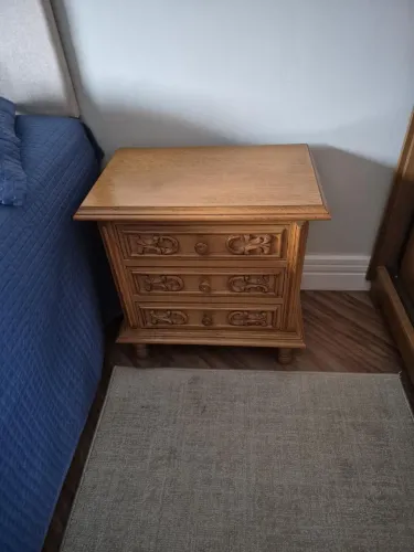conjunto mesas de cabeceira 