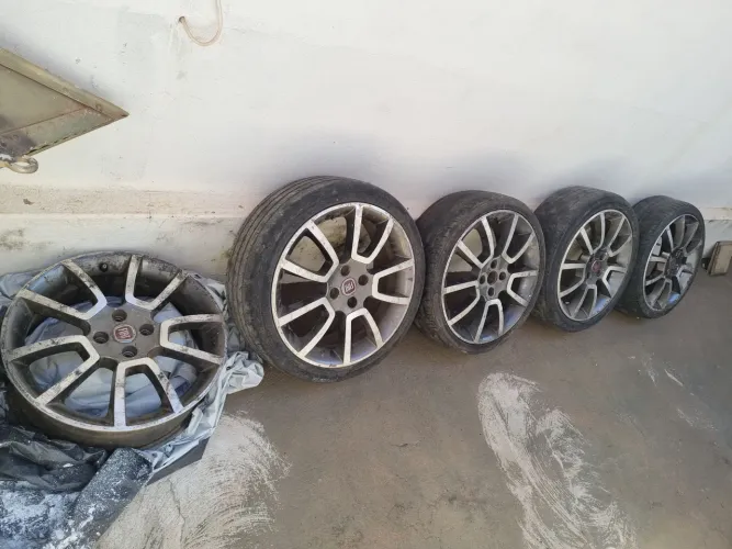 Jogo 05 rodas punto t-jet  aro 17