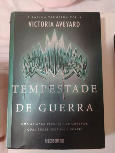 Tempestade de Guerra (Rainha Vermelha Vol.4) | Bem conservado!