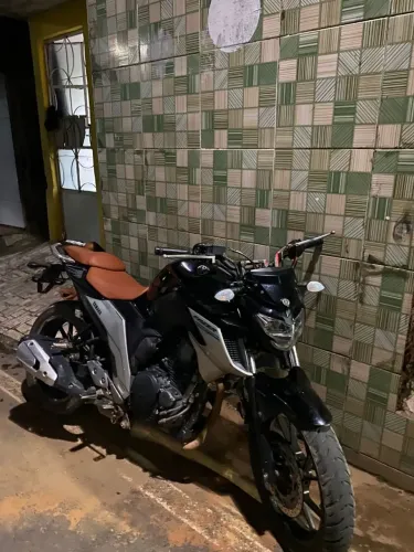 Vende se fz250 7 mil