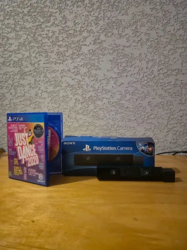 Vendo PlayStation Camera e Just Dance 20
