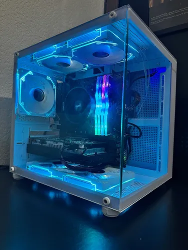 PC GAMER - RYZEN 5 5500 + 16gb 3000mhz RGB + RX 580 