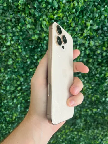 iPhone 16 pro a Max ainda na garantia do fabricante