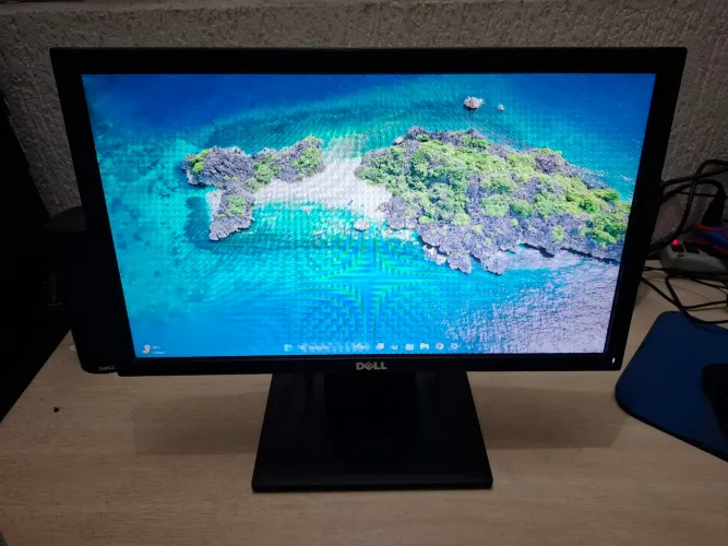 Monitor DELL 19" DisplayPort e VGA