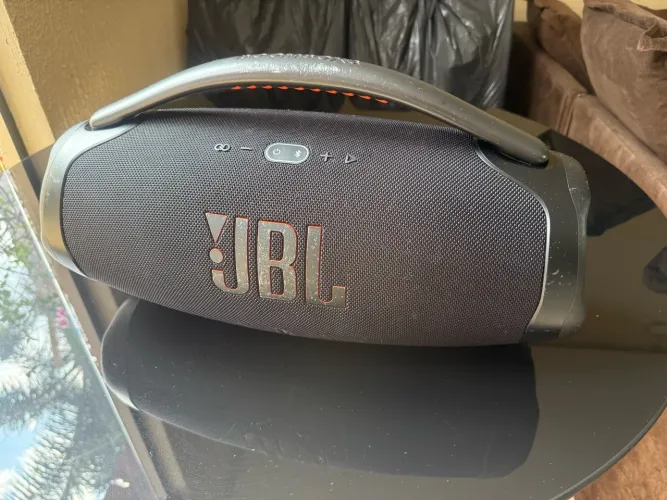 CAIXA JBL BOMBOX 3