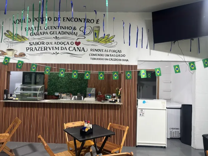 Passo ponto de pastelaria em funcionamento