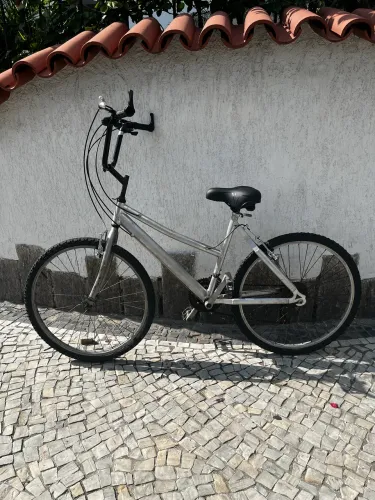 Bike de Alumínio Revisada | Componentes Novos | Pronta para Pedalar