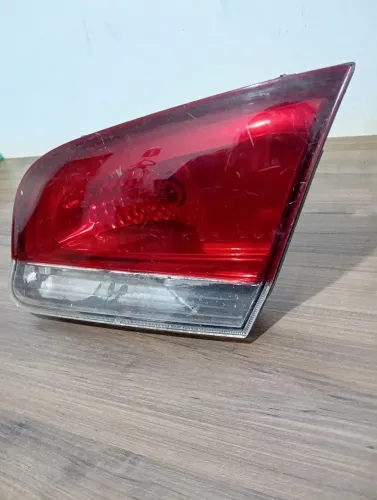 Lanterna traseira lado esquerdo original Volkswagen Jetta 2005 a 2011