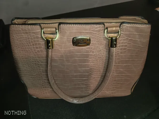 Bolsa Feminina Haimashi Nude (Estilo Croco) - NOVA (Com Plástico na Placa)