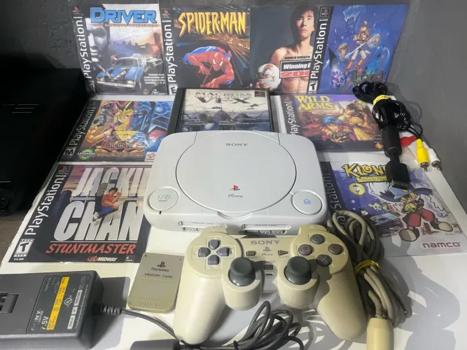 PlayStation 1 impecável