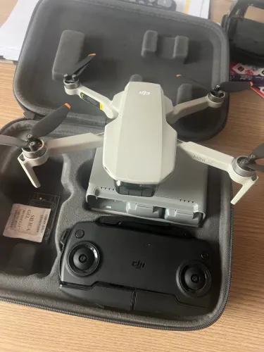 drone dji mini se