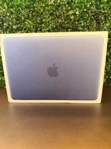 Mundicell_poa MacBook neo A16 2025 8gb 256 tela 13 um ano de garantia Apple 