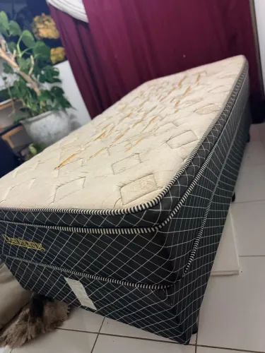 Cama box de soltei
