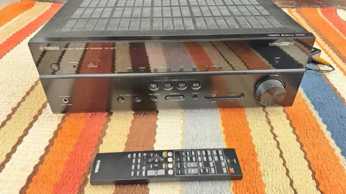 Receiver Yamaha RX-V477 5.1 HDMI 4K Com Bluetooth