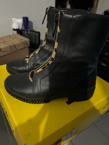 Bota coturno usaflex