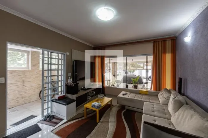 Casa à Venda - Vila Carrão, 1 Quarto, 160 m2
