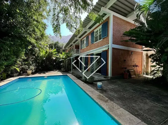Casa com 4 dormitórios à venda, 650 m² por R$ 3.200.000,00 - Jardim Botânico - Rio de Jane