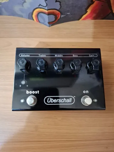 Pedal De Distorção Bogner Uberschall