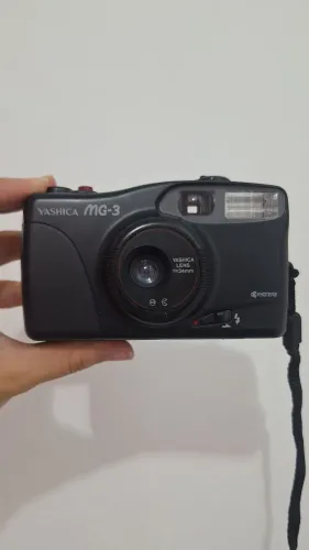 Câmera analógica retrô yashica MG-3