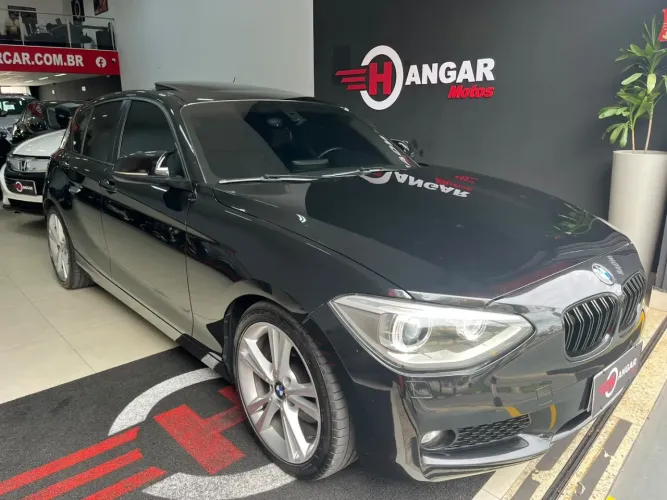 BMW 118I Sport 1.5 TB 12V Aut. 5P 2014