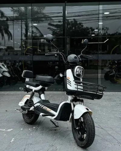 Scooter autopropelido bicicleta elétrica