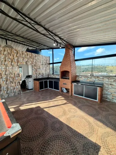 Casa com 4 dormitórios sendo 1 suíte no portal dos ipês