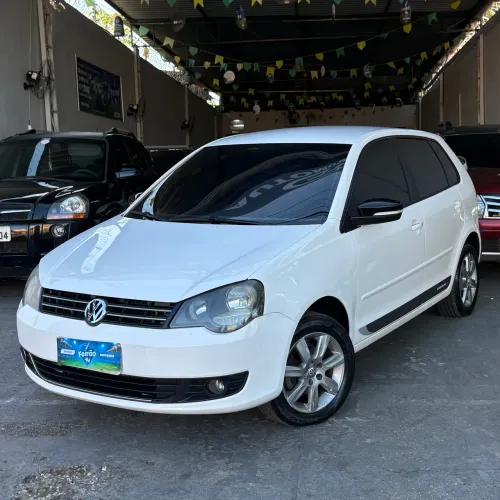 Volkswagen Polo Sportline 1.6 MI Total Flex 8V 5P 2013