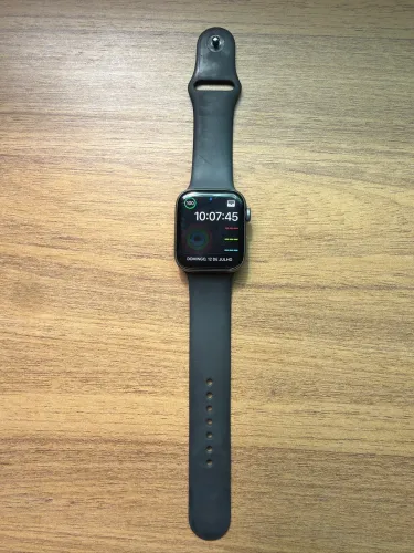 Apple Watch SE