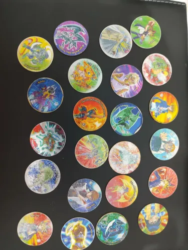 Lote 23 Magic tazos Yugioh sem repetir