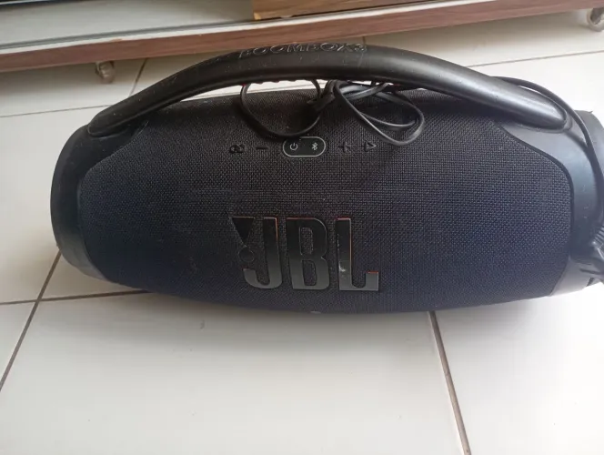 JBL Boombox3 