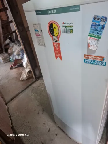Vendo geladeira Consul