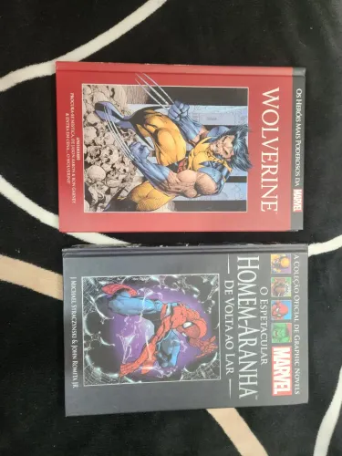 HQs Marvel Capa Dura - Wolverine + Homem-Aranha