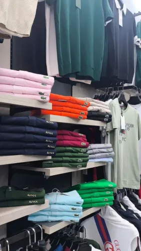 ? Moda Masculina e Feminina com Desconto