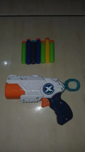 1 NERF TAMANHO MÉDIO ORIGINAL
