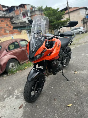 Único dono revisões feita na triumph 