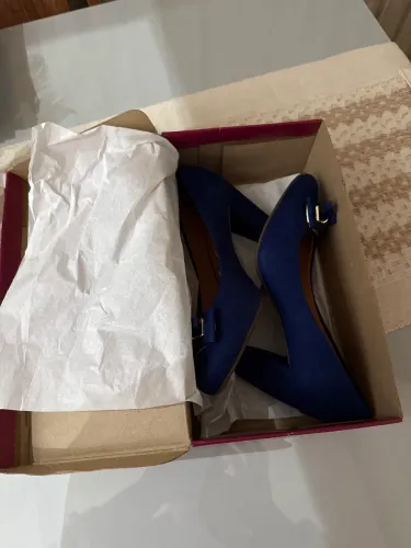 Sapato vizzano 37 $70