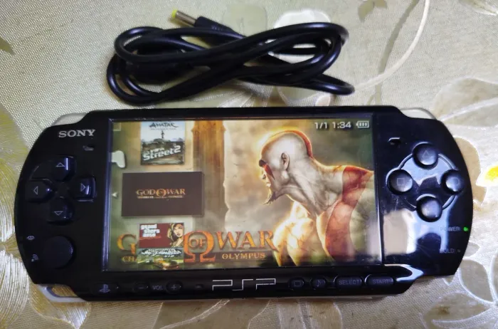 PlayStation psp 3001 com 10 jogos