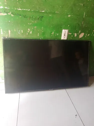 Vendo tv Samsung 50 polegadas retirada de pecas