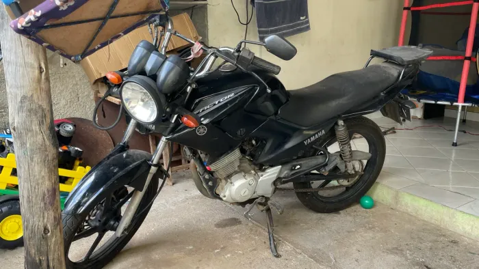VENDO MOTO